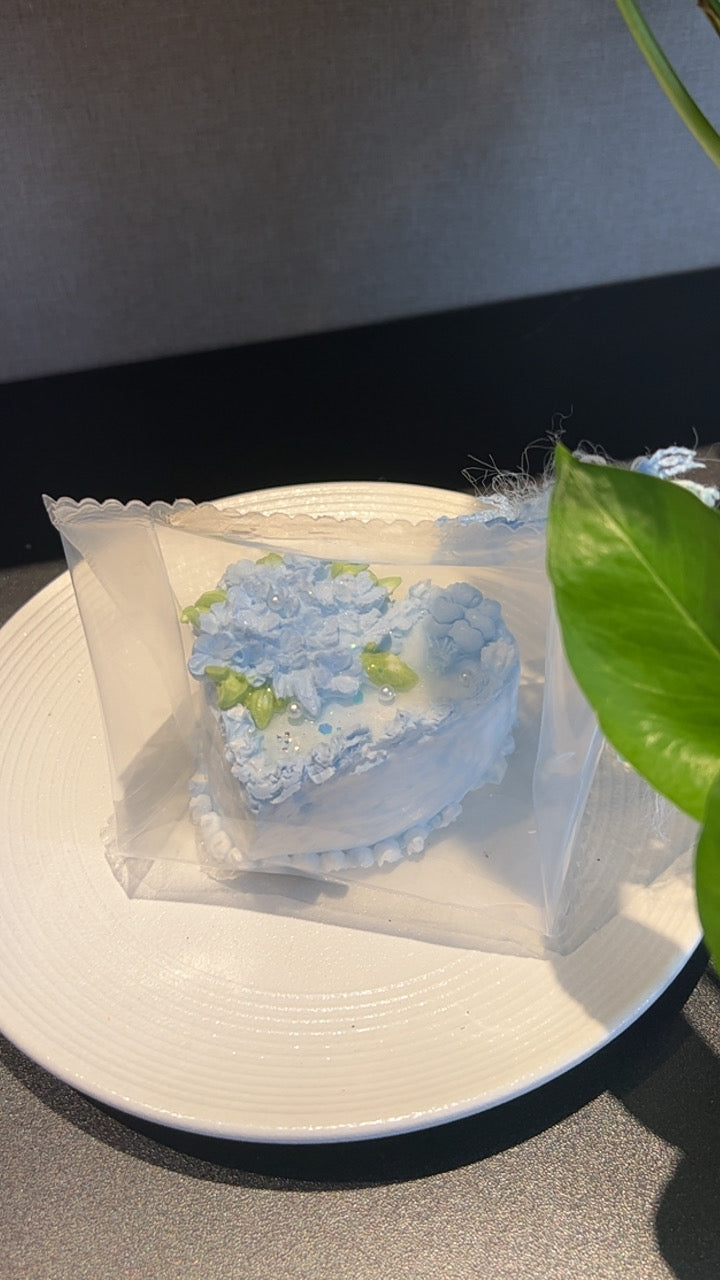 ハートケーキ（予約作成1週間ぐらいの作成時間）