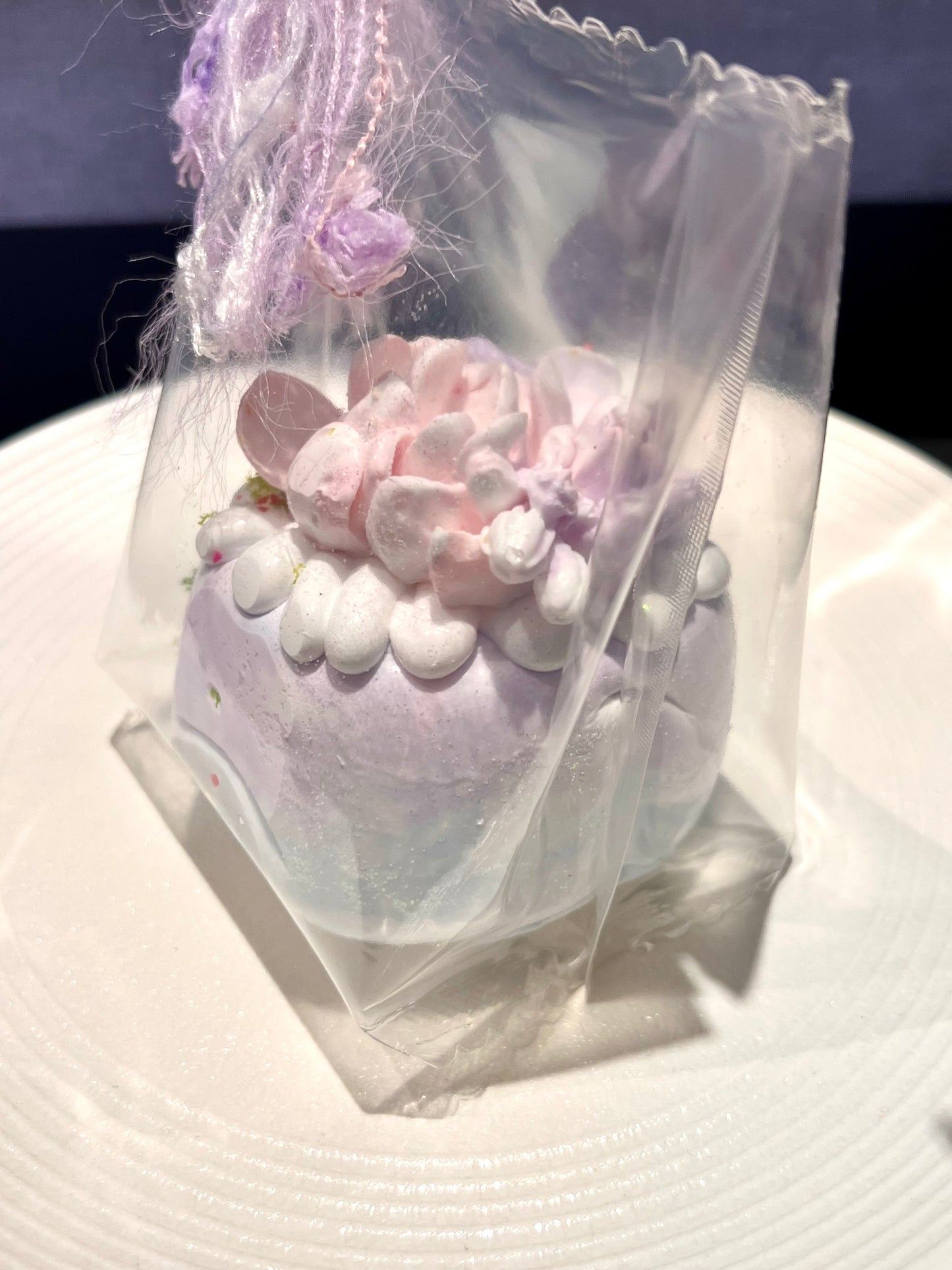 ピンク紫の蓮ケーキ