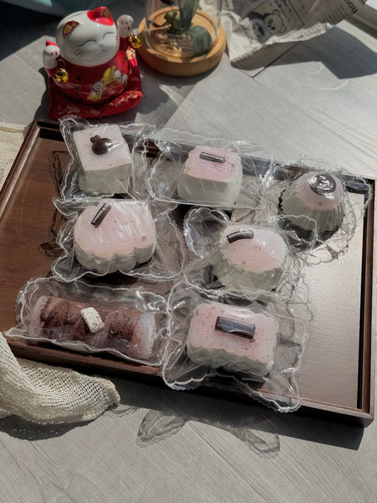 「厚ミルク（指の別荘）苺ソースシリーズ（一週間ぐらい）